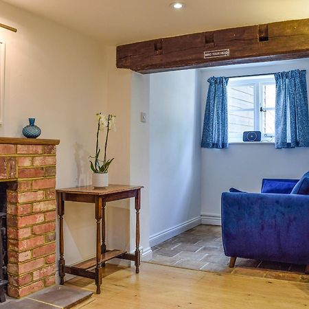 Wayside Cottage Adstock Екстер'єр фото