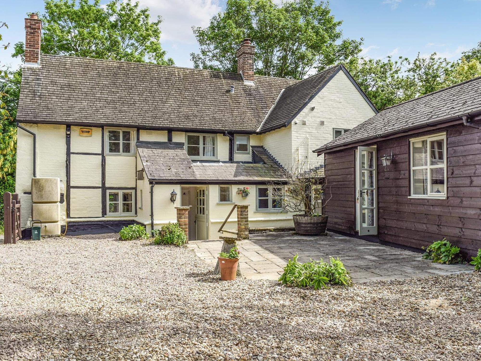 Wayside Cottage Adstock Екстер'єр фото