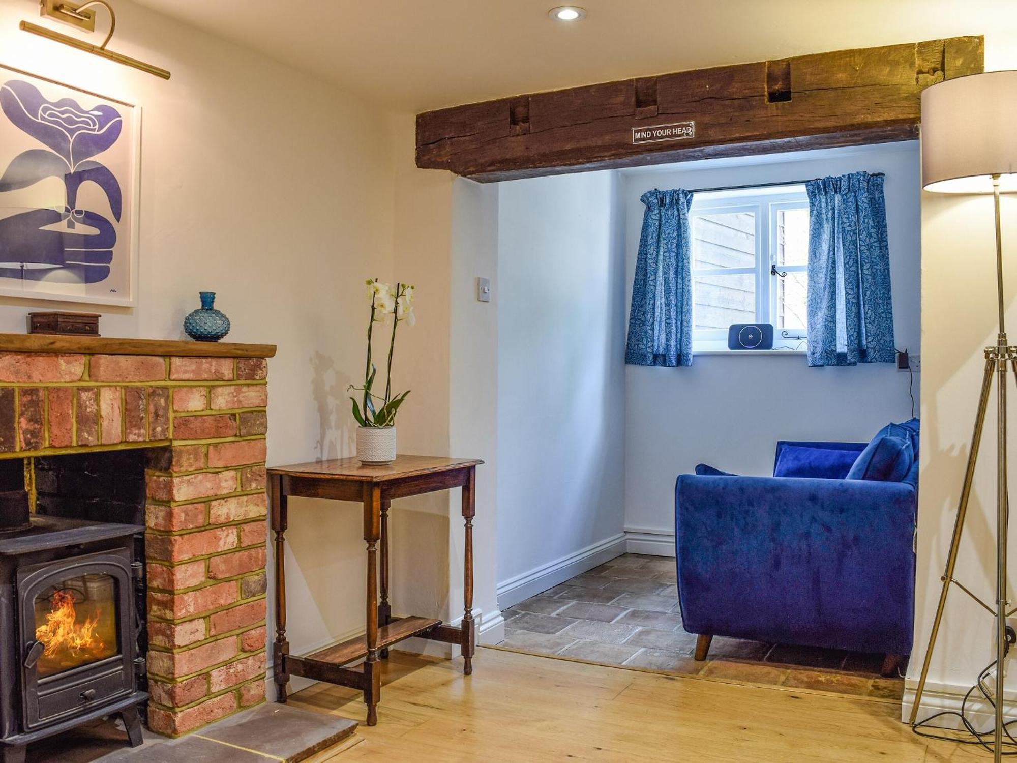 Wayside Cottage Adstock Екстер'єр фото