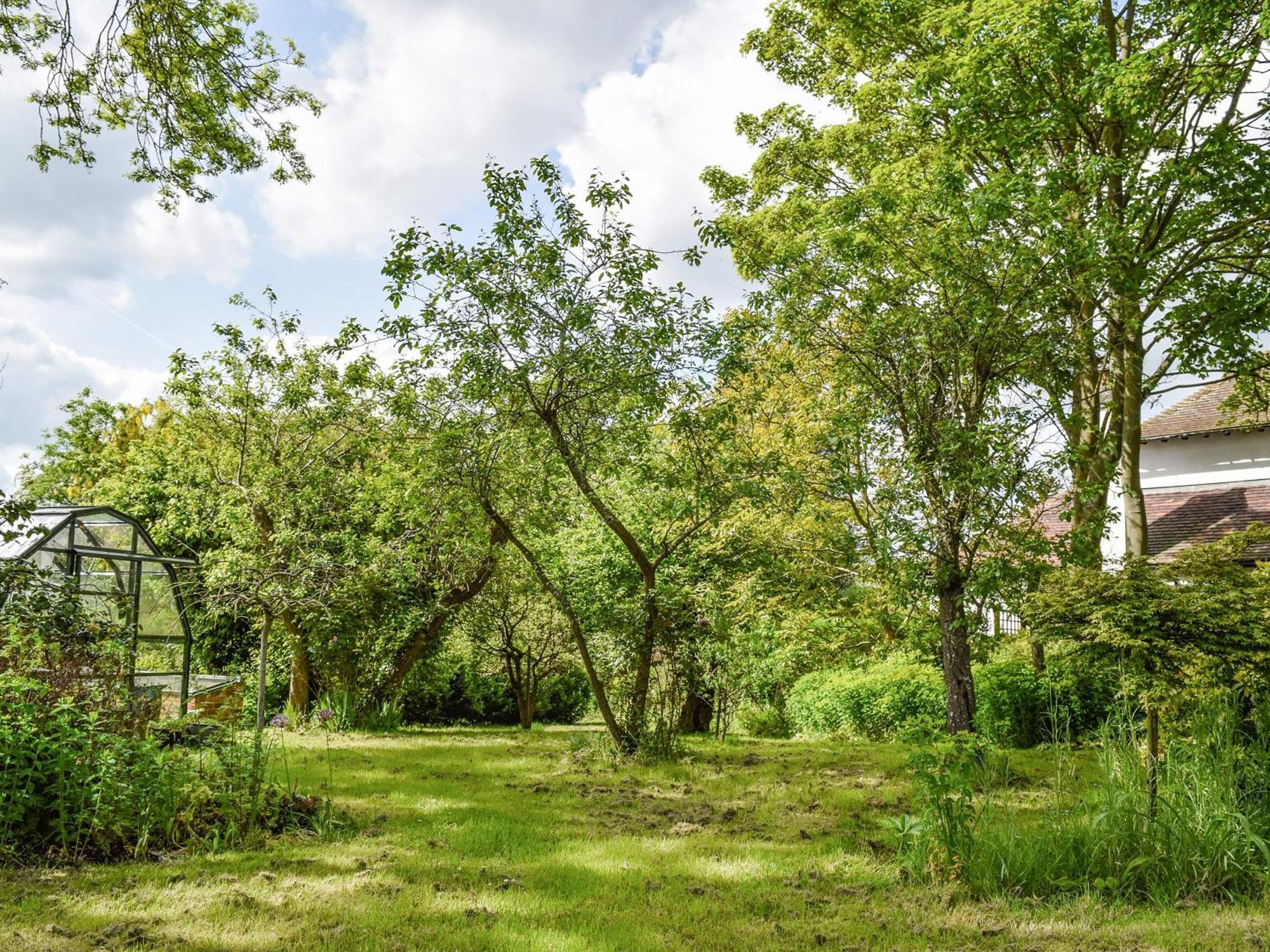 Wayside Cottage Adstock Екстер'єр фото