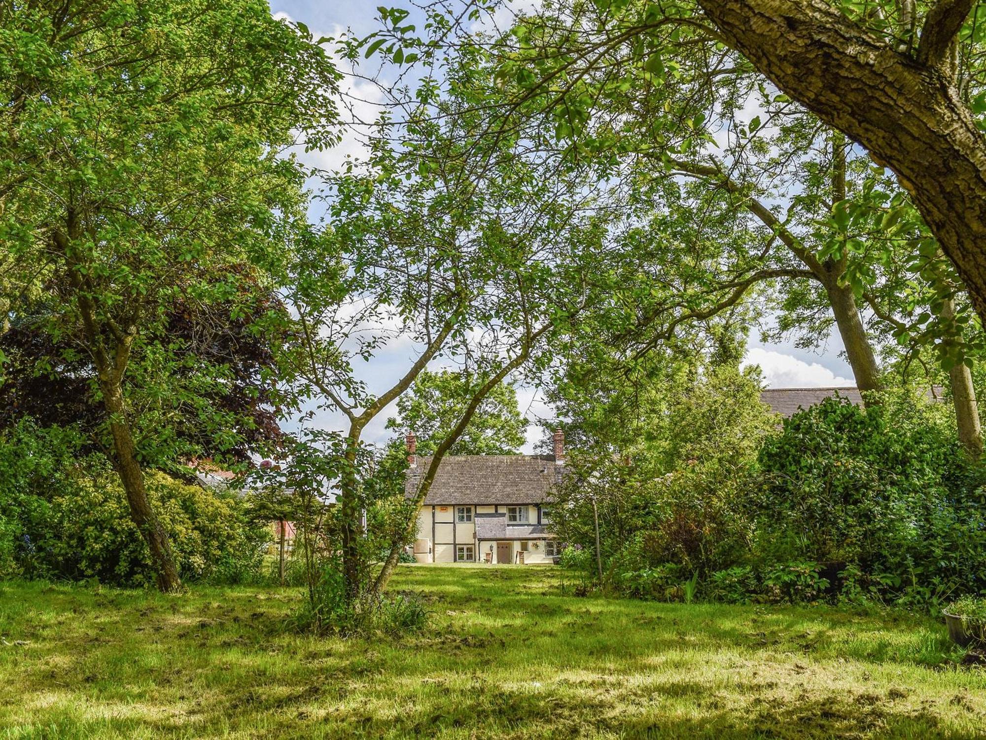 Wayside Cottage Adstock Екстер'єр фото